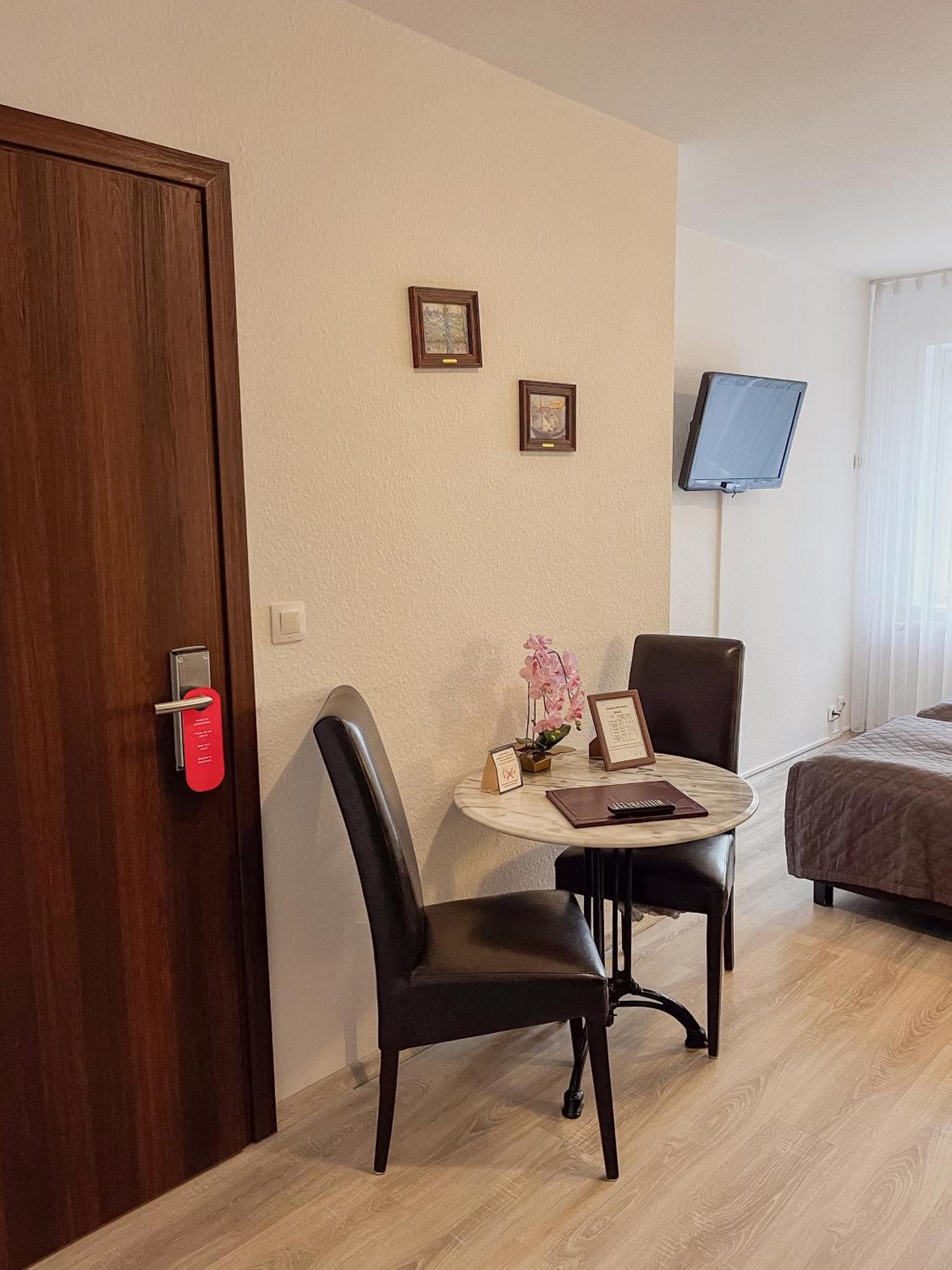 Villa Genevra Koszalin Ngoại thất bức ảnh