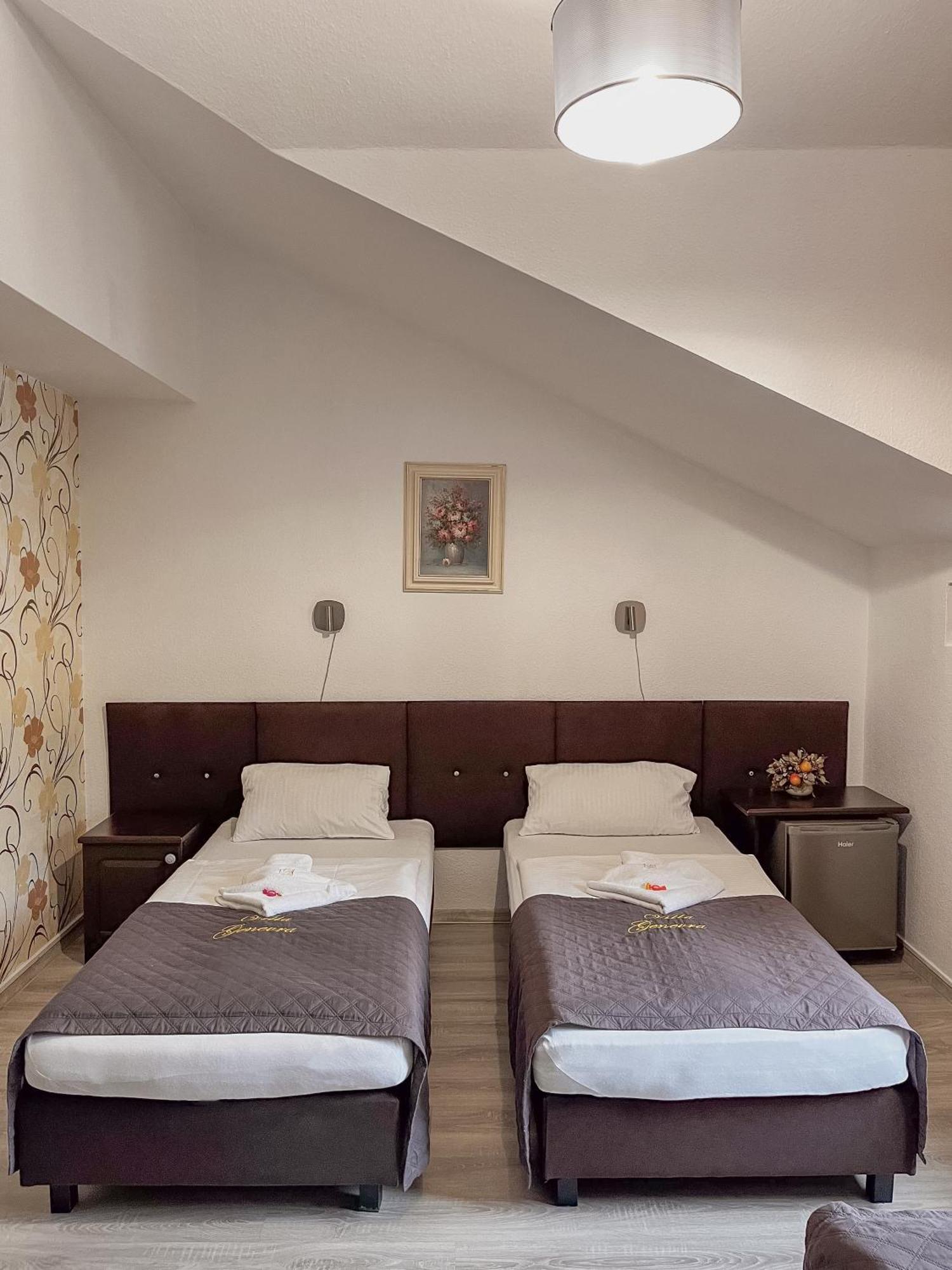 Villa Genevra Koszalin Ngoại thất bức ảnh
